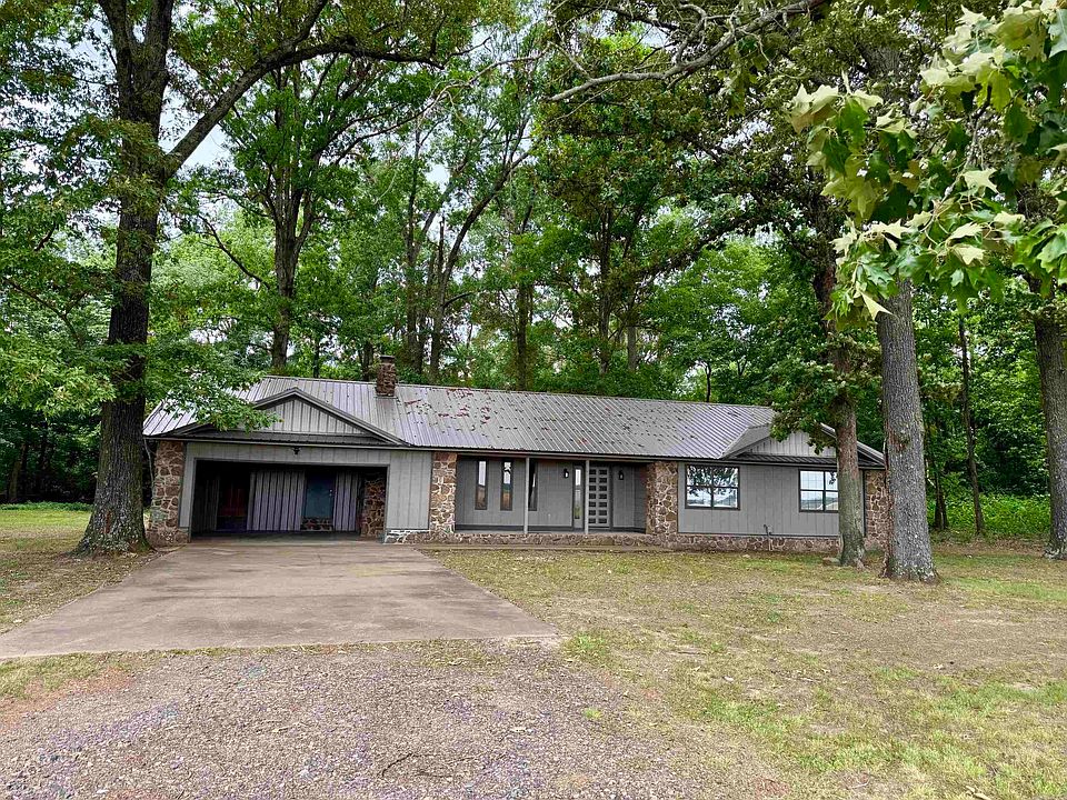 1st image of 411 Senko Rd