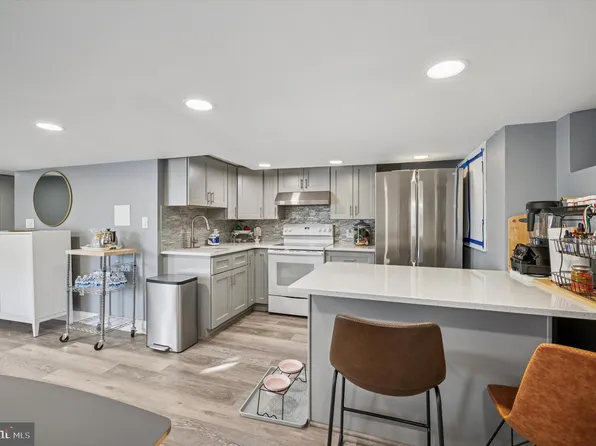 3152 Disston St, Philadelphia, PA 19149