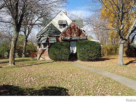 2nd image of 5835 Putnam Dr