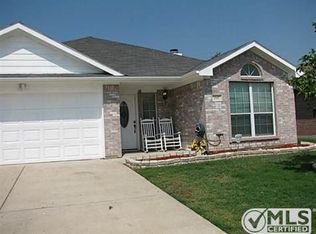 2647 Carmen Dr, Grand Prairie, TX 75052