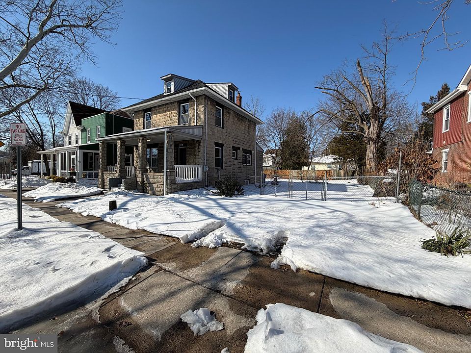 1st image of 317 W Broad St