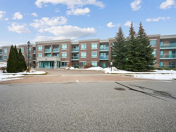 2nd image of 25 Via Rosedale #112