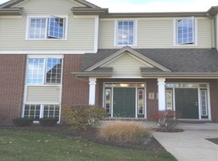 10636 Dani Ln, Orland Park, IL
