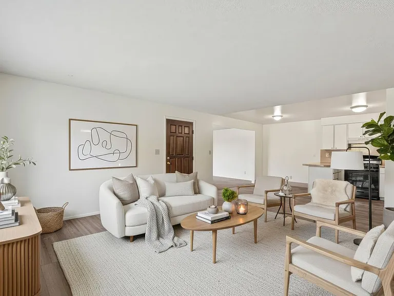 Christopher Village Apartments — Photo 30