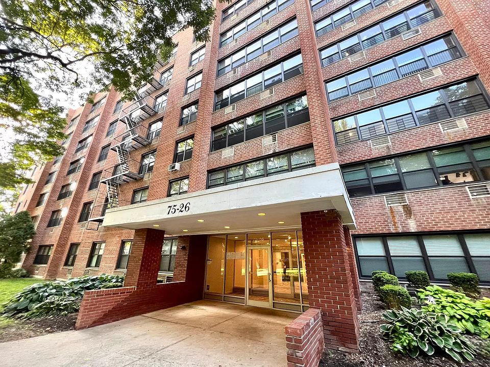 1st image of 75-26 Bell Blvd APT 6C