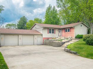 4525 N Happy Hollow Rd, Bloomington, IN 47408