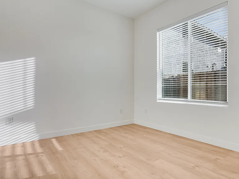 1822 Pomona Ave #B — Photo 22