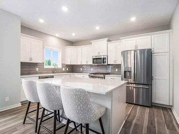 4th image of 7267 Point Betsie Dr #24