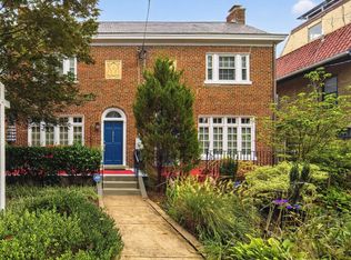 2933 Ordway St NW, Washington, DC 20008