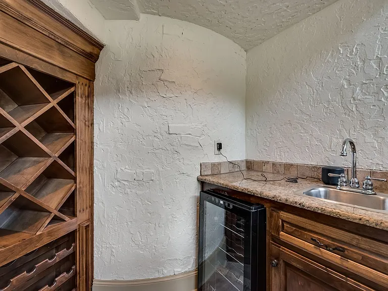 2207 Kings Pass — Photo 14