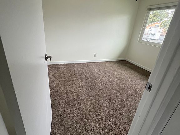 5th image of 1387 Santa Clara St #1387