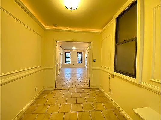 4th image of 472 Columbus Ave APT 3C