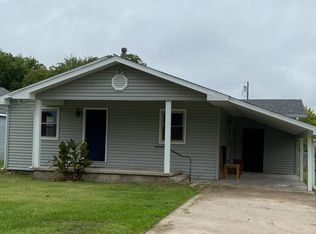 325 N 17th St, Fredonia, KS 66736