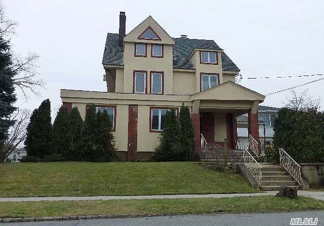 1st image of 15770 11th Ave