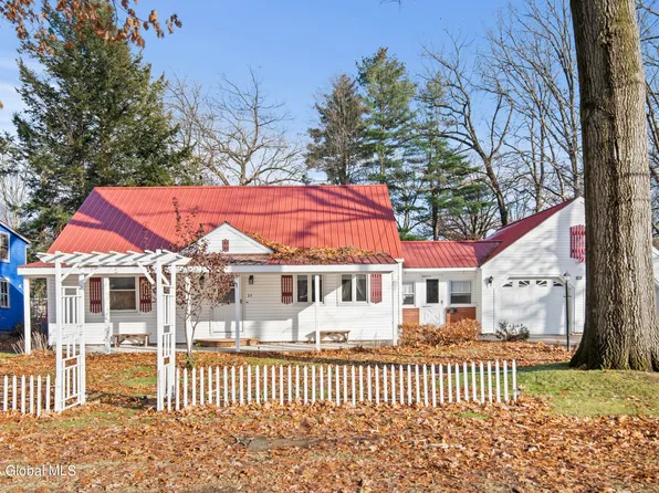 23 Wright Street, Hudson Falls, NY 12839