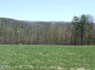 5 Wells Hill Rd, Lakeville, CT 06039