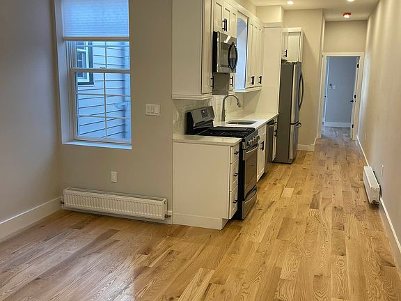 2nd image of 22-32 41st St #2R