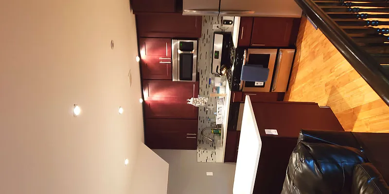 Rented by Compass | media 25