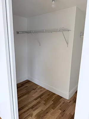 Rented by Bahar Management | media 19