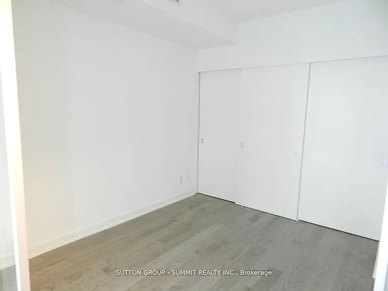 25 Richmond St E #318 — Photo 2