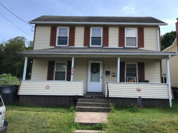 1034 Schwabe St, Freeland, PA 18224