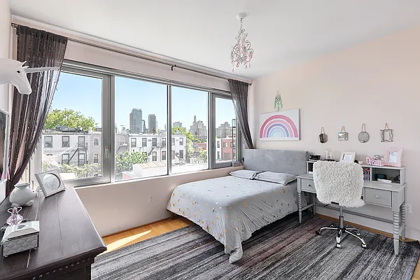 Sold by Compass | media 9