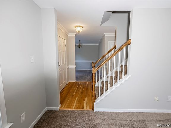 4th image of 6948 Henrietta Ct