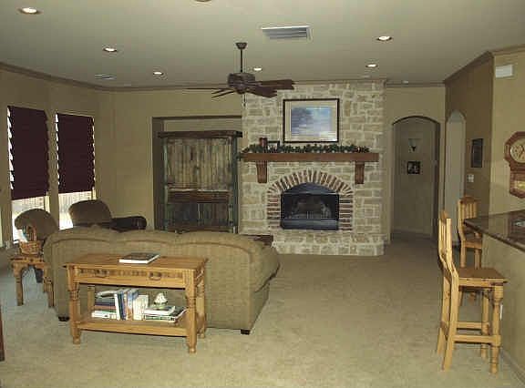 3rd image of 2070 Sandy Creek Dr
