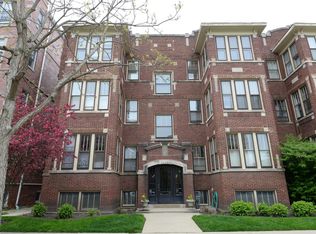 612 Hinman Ave APT 1B, Evanston, IL 60202