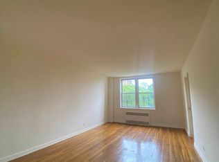 5505 Woodside Ave APT 602, Flushing, NY 11377