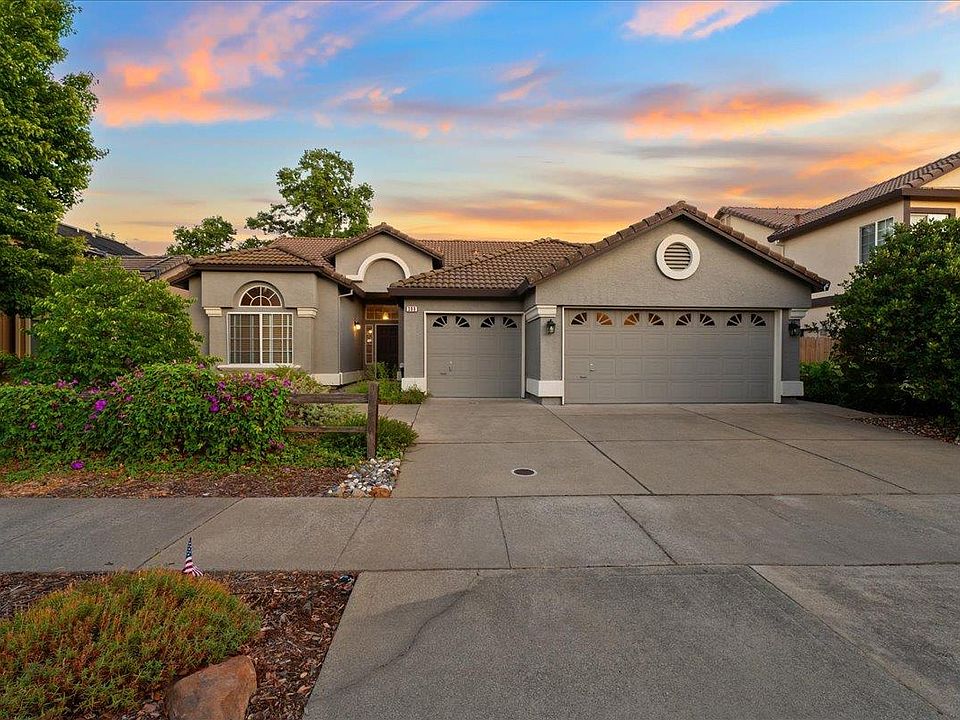 1st image of 308 Brennen Cir