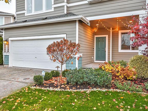 2nd image of 19520 18th Avenue Ct E