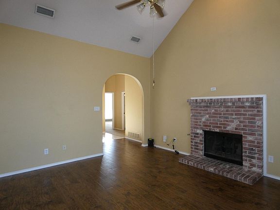 5th image of 4801 N Cascades St
