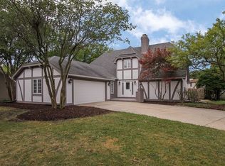 7204 Webster St, Downers Grove, IL 60516