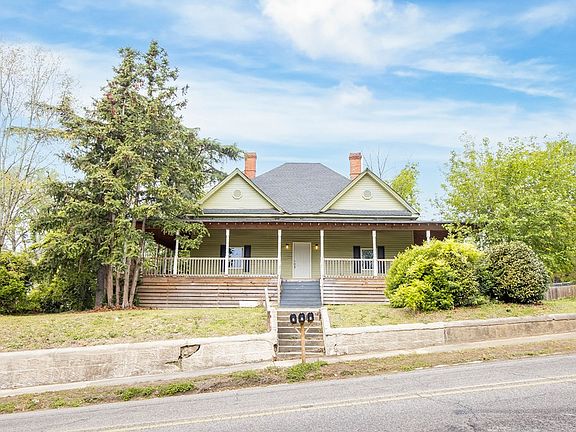 2nd image of 2113 Summerville Rd