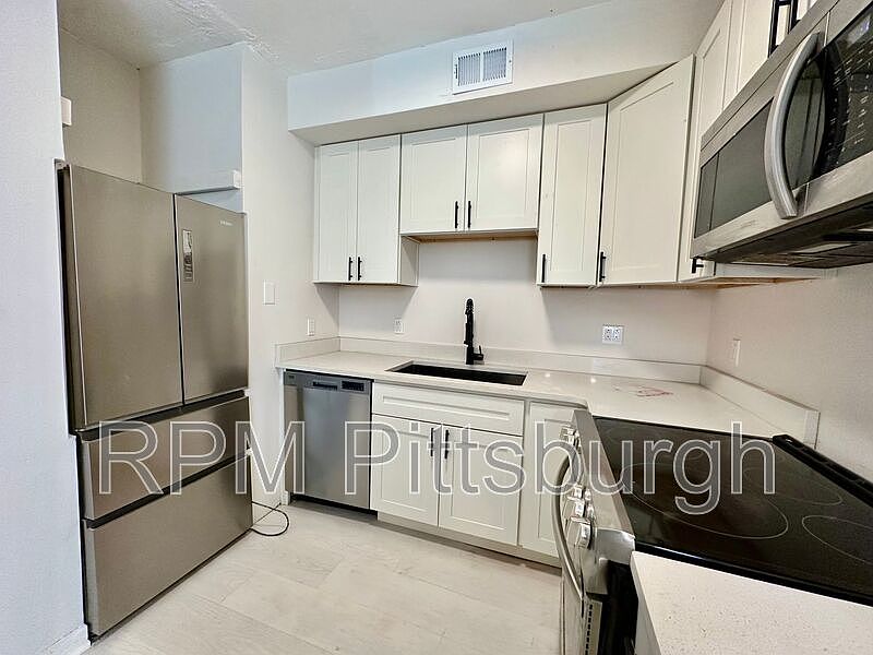 1st image of 2121 Milligan Ave APT 1