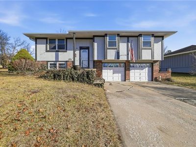 14801 Pine View Dr, Grandview, MO, 64030