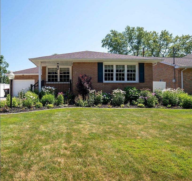 32 Camner Ave - Property Image