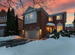 2212 Vista Oak Rd, Oakville, ON L6M 3L7