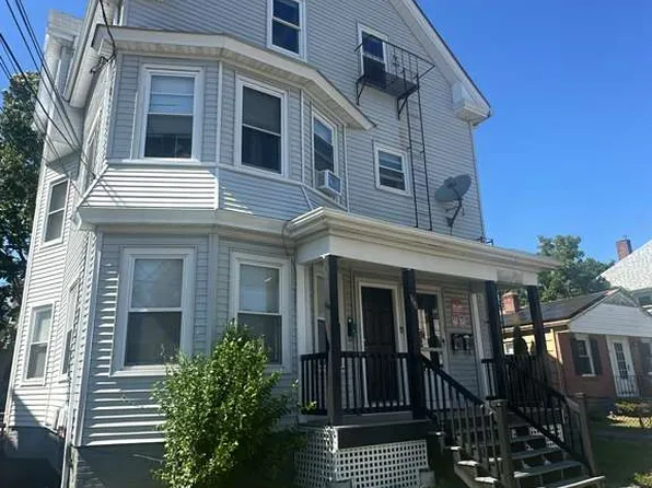 100 Linwood Ave #3, Pawtucket, RI 02860