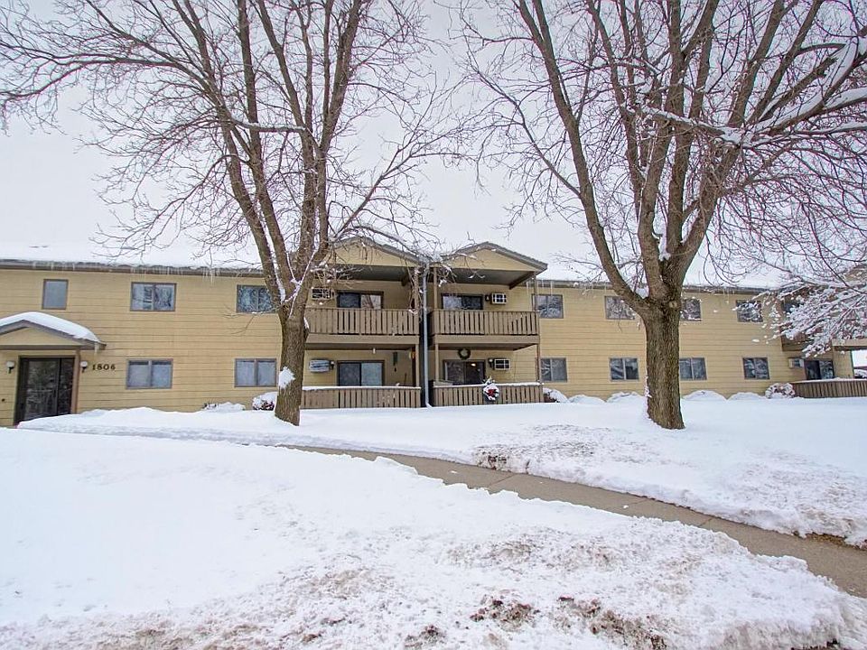 1st image of 1806 Pioneer Rd APT 111
