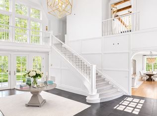 123 Abrahams Path, East Hampton, NY 11937