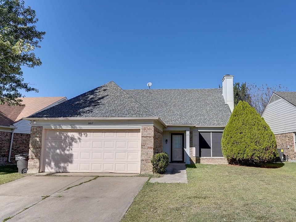 1st image of 3817 Huckleberry Dr