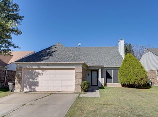 3817 Huckleberry Dr, Fort Worth, TX 76137