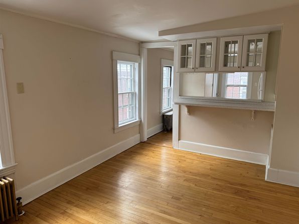 manchester-new-hampshire-74274083 picture