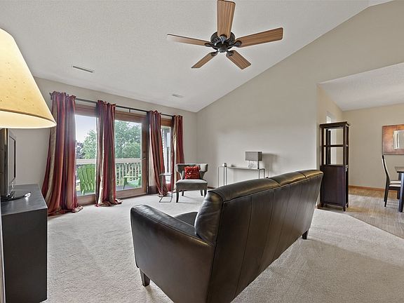 4th image of 4131 Blue Jay Dr NE APT C