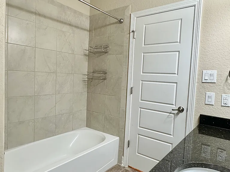 325 Cortijo — Photo 17