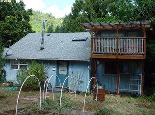 12777 Sutherland Rd, Swisshome, OR 97480