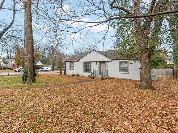 3rd image of 2106 Sharondale Dr