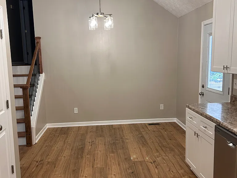 429 Arrowhatchee Dr — Photo 6